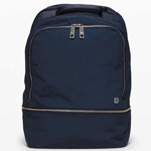 Navy City Adventurer Backpack 17L